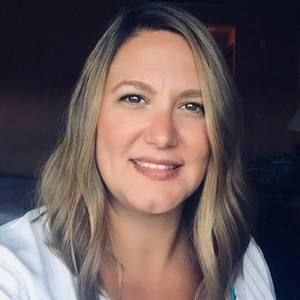 Meet your Posher, Tyna